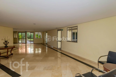 Image 82 - 884063