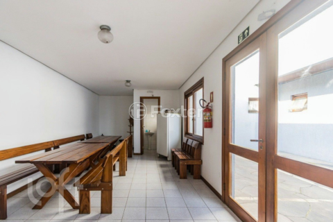 Image 36 - 884155