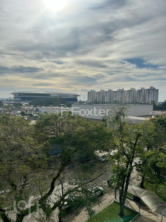Image 11 - 884165