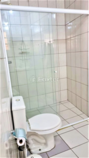 Image 7 - 884242