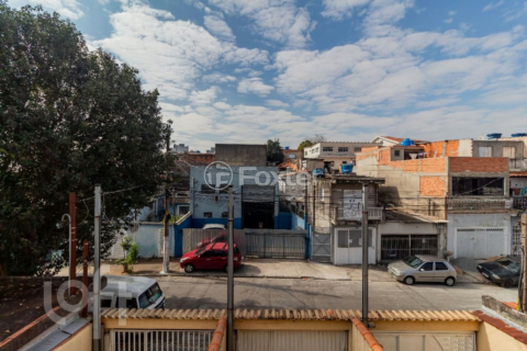 Image 20 - 884378