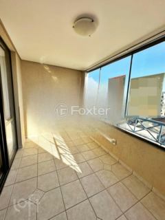 Image 7 - 884471