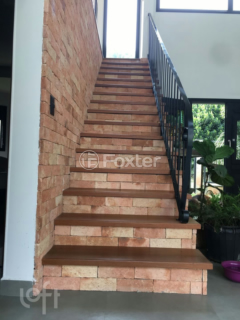 Image 7 - 884473