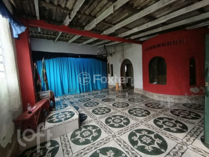 Image 23 - 884479