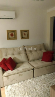 Image 7 - 884690