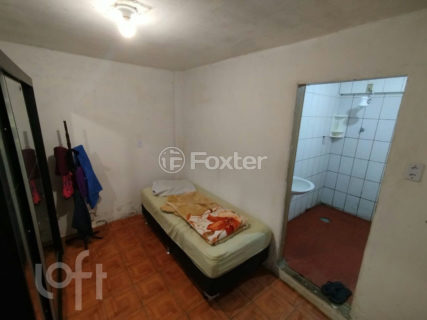 Image 21 - 884772