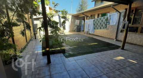 Image 7 - 884776