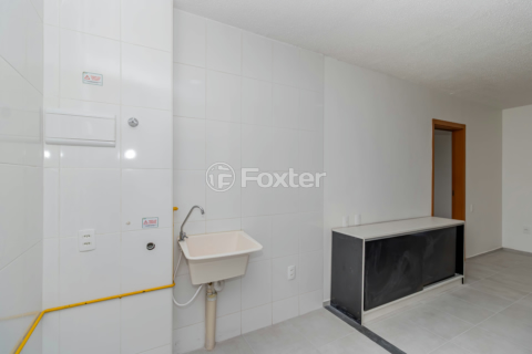 Image 7 - 884909