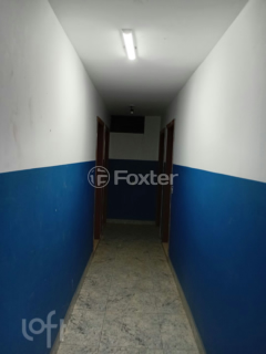Image 7 - 884920