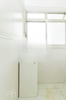 Image 16 - 884938