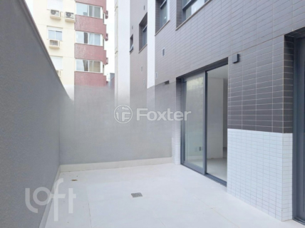 Image 4 - 885017