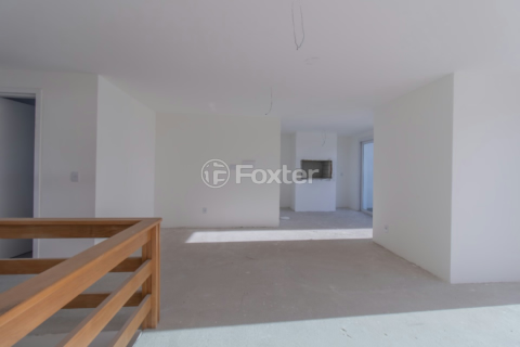 Image 7 - 885094