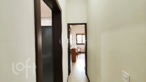 Image 9 - 885111