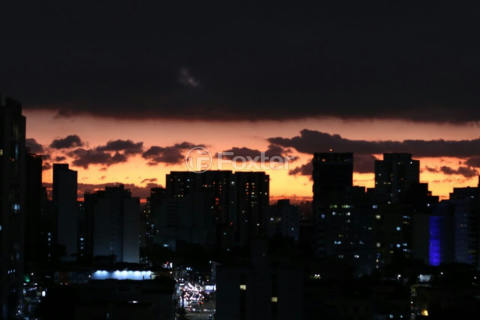 Image 13 - 885152
