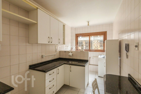 Image 7 - 885178