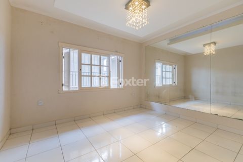 Image 7 - 885272