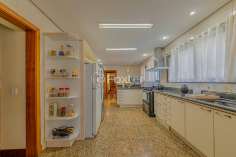 Image 30 - 885516