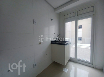 Image 1 - 885606