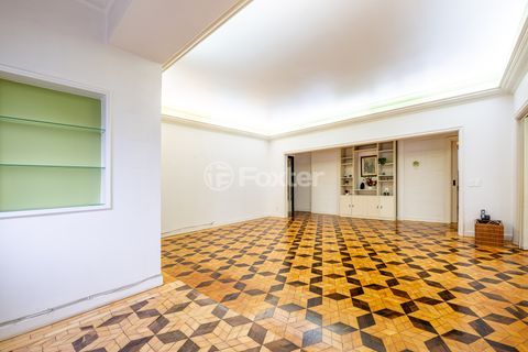 Image 4 - 885620