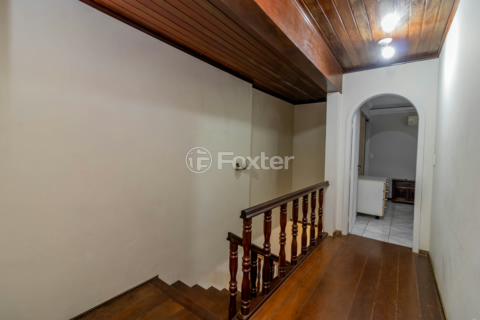Image 17 - 885622