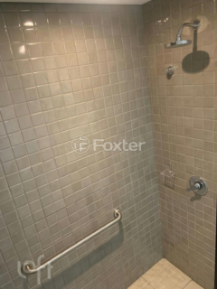 Image 6 - 885623