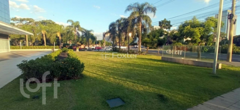 Image 45 - 885645
