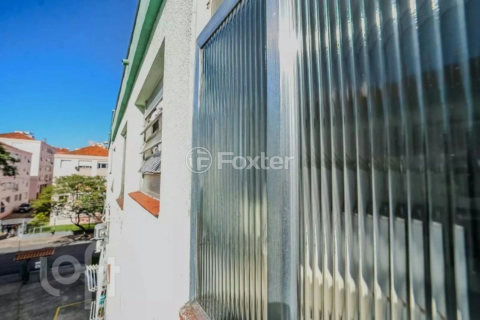 Image 7 - 885822