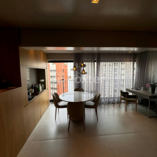 Image 7 - 885917