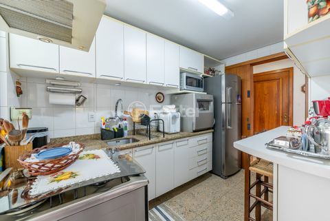 Image 9 - 885923