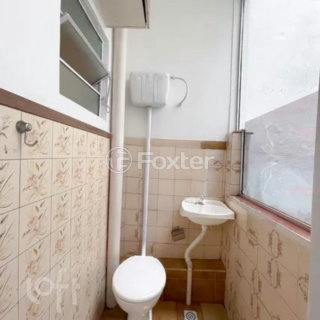 Image 8 - 885924