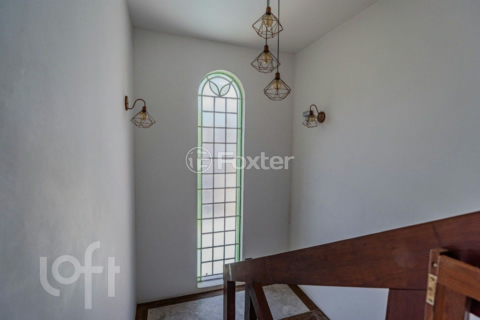 Image 34 - 885957