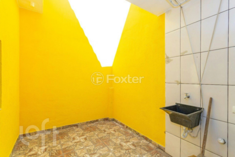 Image 8 - 886087
