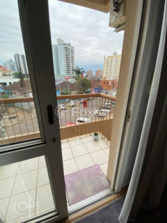 Image 7 - 886125