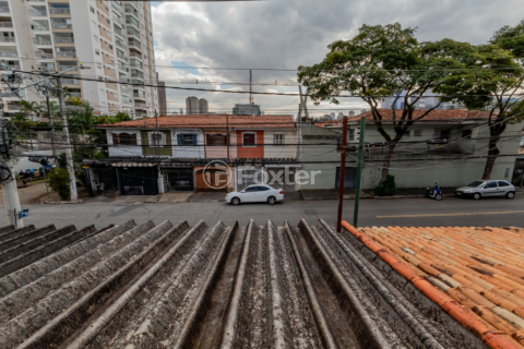Image 18 - 886197
