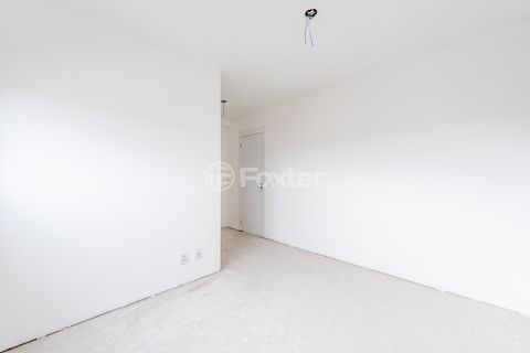 Image 10 - 886213
