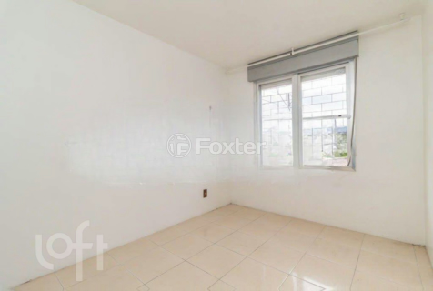 Image 10 - 886385