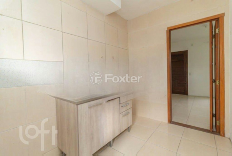 Image 7 - 886385