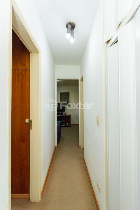 Image 4 - 886421