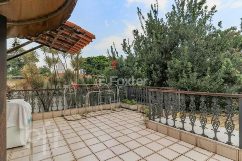 Image 36 - 886524