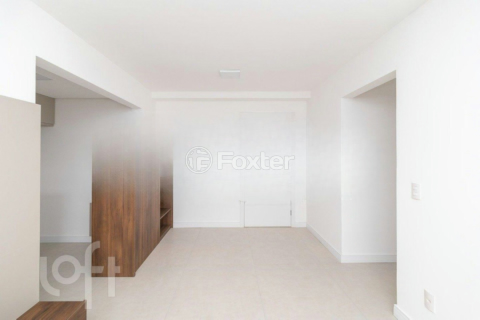 Image 3 - 886532