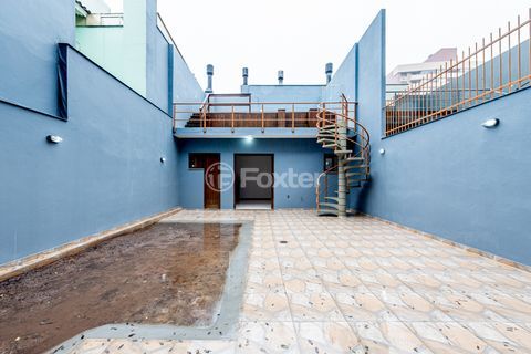 Image 32 - 886604