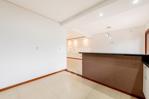 Image 25 - 886604