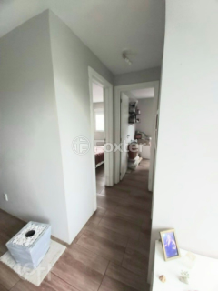 Image 17 - 886652