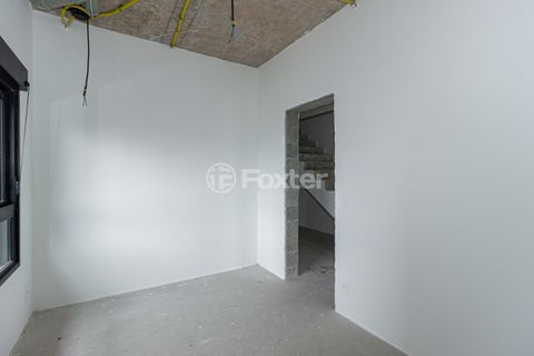 Image 43 - 886676
