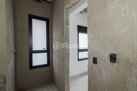 Image 47 - 886676