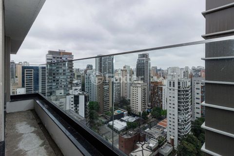 Image 53 - 886676
