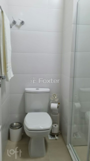 Image 8 - 886683