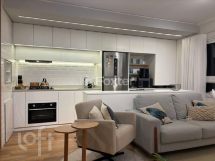 Image 7 - 886807