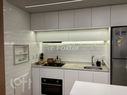 Image 32 - 886807