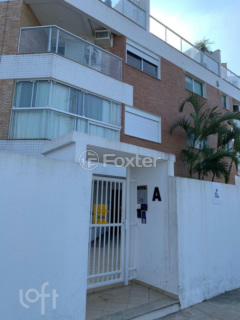 Image 5 - 886809